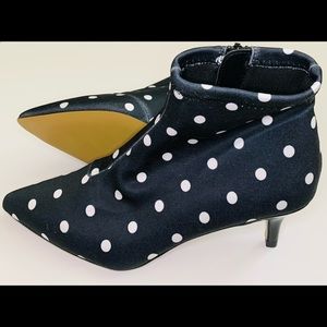 Betsey Johnson Bootie Sz 9.5